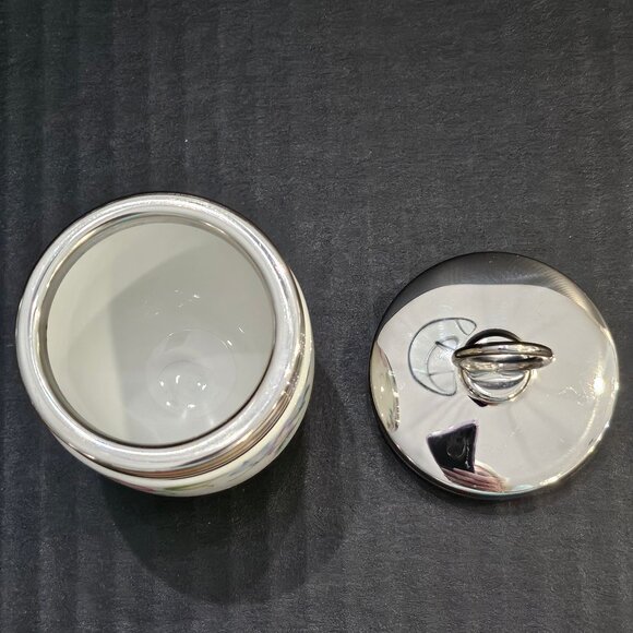 Royal Worcester Egg Coddler English Garden Made in England Single Egg - Picture 4 of 10